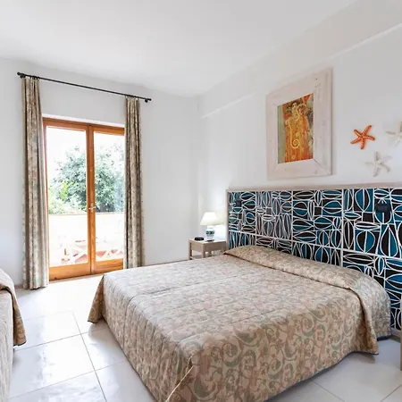 Grand De Rose 호텔