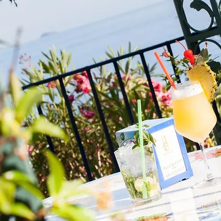 호텔 Grand De Rose