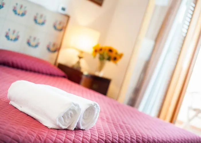 Hotel Grand De Rose 4*