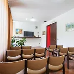 ホテル Grand De Rose 4*