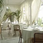 Grand De Rose ホテル