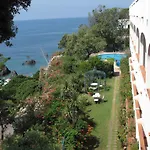 ホテル Grand De Rose 4*