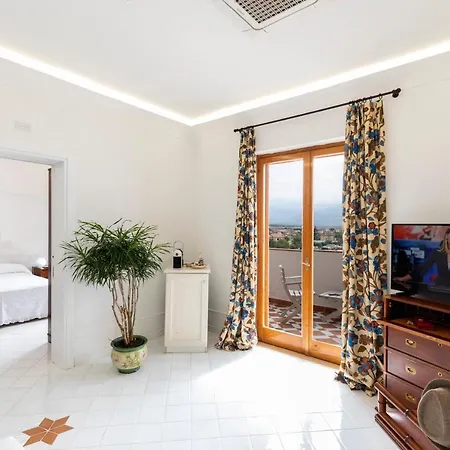Grand De Rose Hotel 4*