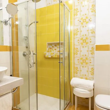 Grand De Rose Ξενοδοχείο 4*