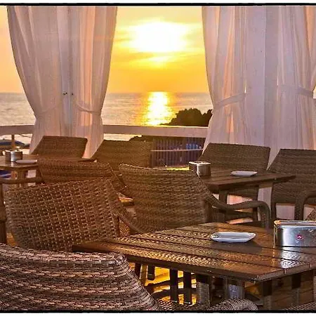 Ξενοδοχείο Grand De Rose