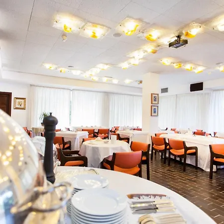 Grand De Rose 4*