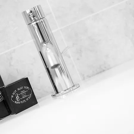 Hotell Grand De Rose