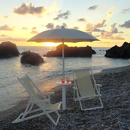 Ξενοδοχείο Grand De Rose 4*