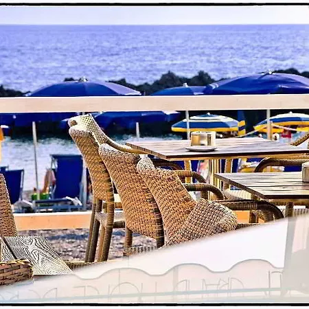 Ξενοδοχείο Grand De Rose