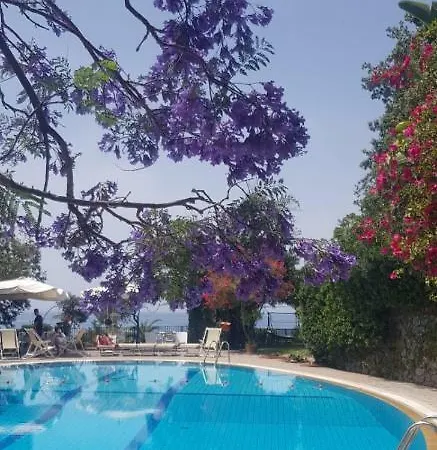 Grand De Rose Ξενοδοχείο 4*