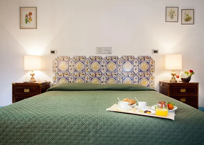 Grand De Rose Hotel 4*