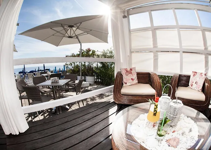 Grand De Rose Scalea