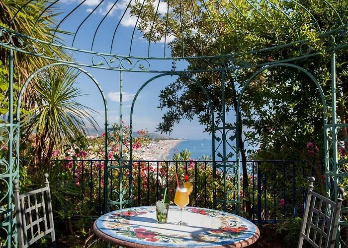 Grand De Rose Отель 4*