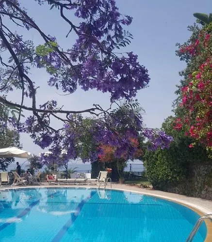 Grand De Rose Otel 4*